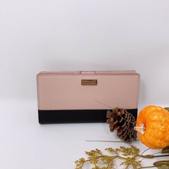 kate spade Handbags - *LAST ONE* Kate Spade Stacy Laurel Way Wallet